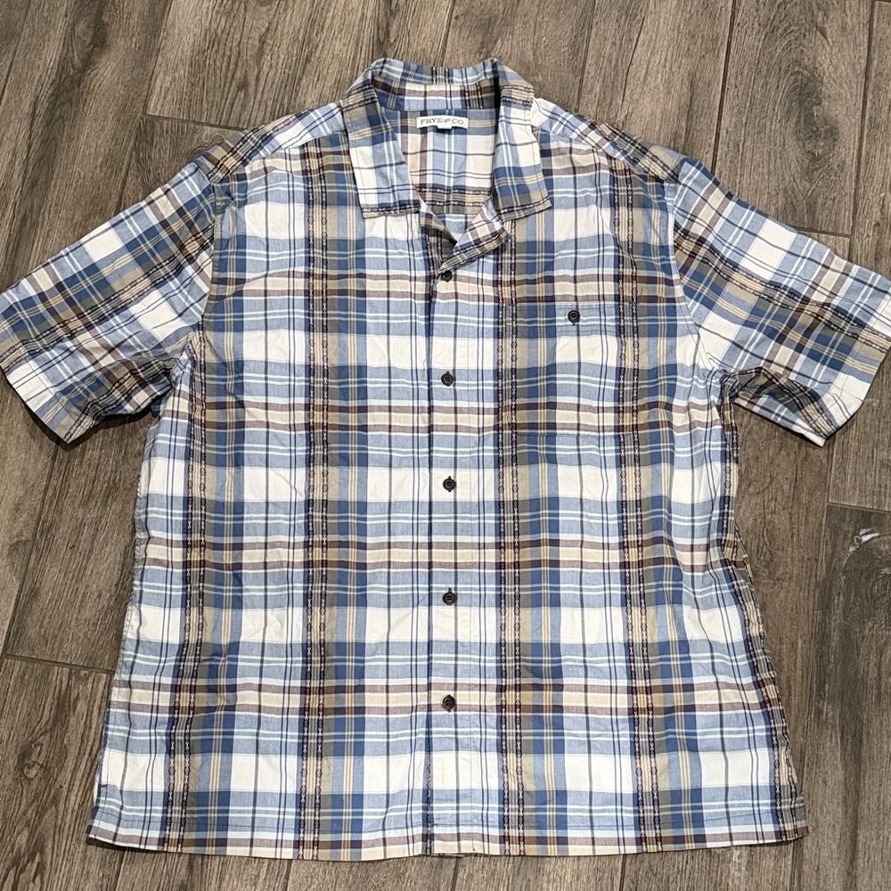 FRYE AND CO. Cameo Blue and Tan Plaid Casual Button Down Shirt